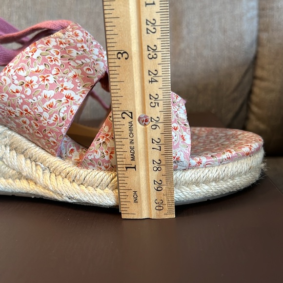 Patricia Nash Sandals - Picture 7 of 15